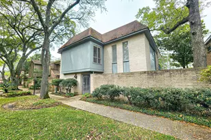 12 Kings Row, Houston, TX 77069 - Photo 1