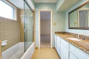 12 Kings Row, Houston, TX 77069 - Photo 19