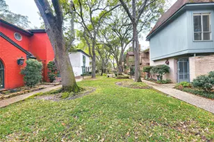 12 Kings Row, Houston, TX 77069 - Photo 3