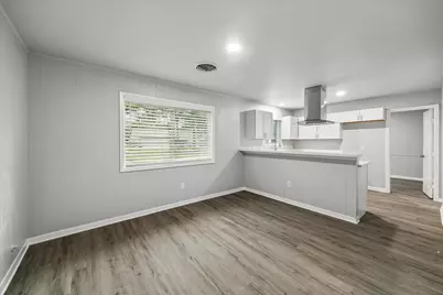 4114 Hill Oak Drive, Houston, TX 77092 - Photo 3