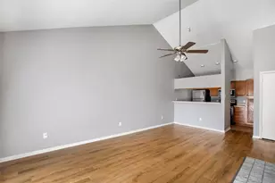 8055 Cambridge St, Houston, TX 77054 - Photo 3