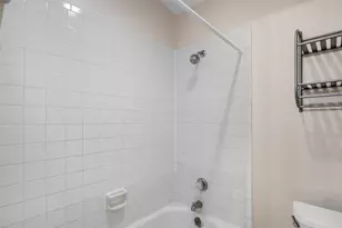 8055 Cambridge St, Houston, TX 77054 - Photo 19
