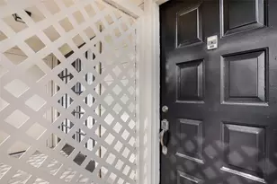8055 Cambridge St, Houston, TX 77054 - Photo 13