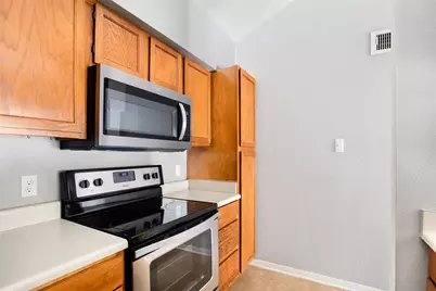 8055 Cambridge Street #28, Houston, TX 77054 - Photo 9