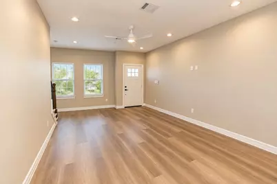 3248 Creekmont Drive, Houston, TX 77091 - Photo 5