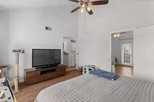 11710 Southlake Dr, Houston, TX 77077 - Photo 7