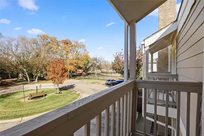 11710 Southlake Drive #40, Houston, TX 77077 - Photo 9
