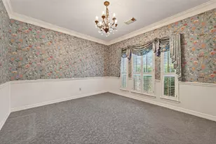 1010 Mill Valley Dr, Sugar Land, TX 77498 - Photo 11