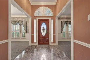 1010 Mill Valley Dr, Sugar Land, TX 77498 - Photo 7