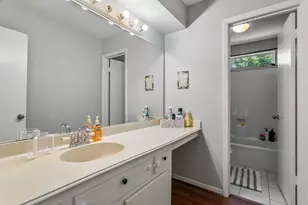 7534 Quail Meadow Dr, Houston, TX 77071 - Photo 9
