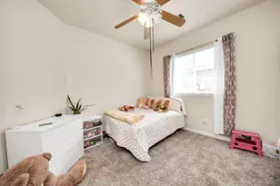 1922 Makenna Ln, Houston, TX 77049 - Photo 29