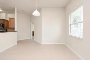 1922 Makenna Ln, Houston, TX 77049 - Photo 5