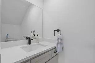 5317 Jefferson St, Houston, TX 77023 - Photo 29