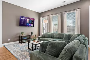 2708 Noble St, Houston, TX 77026 - Photo 3