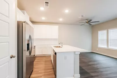 18334 W Centro Circle, Shenandoah, TX 77385 - Photo 7