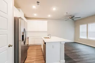 18334 W Centro Cir, Shenandoah, TX 77385 - Photo 7
