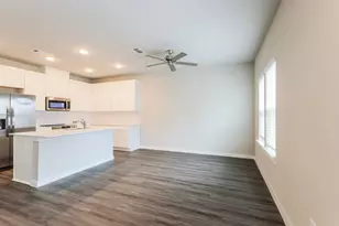 18334 W Centro Cir, Shenandoah, TX 77385 - Photo 5