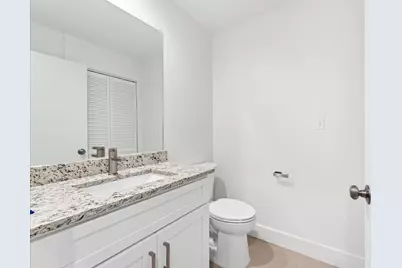 2829 Timmons Lane #202, Houston, TX 77027 - Photo 9
