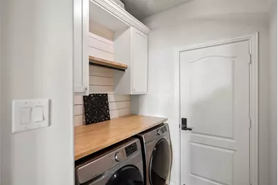 427 Shoreview Drive, Conroe, TX 77303 - Photo 17