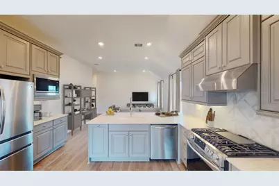 6318 Breakaway Grove Drive, Katy, TX 77493 - Photo 13