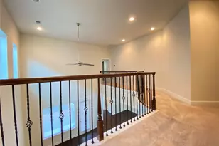 9510 S Cedarpost Square St, Houston, TX 77055 - Photo 23