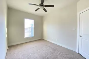 9510 S Cedarpost Square St, Houston, TX 77055 - Photo 35