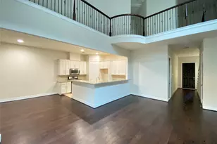 9510 S Cedarpost Square St, Houston, TX 77055 - Photo 5