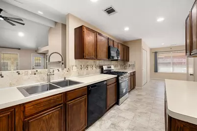 8227 Squires Place Drive, Houston, TX 77083 - Photo 9
