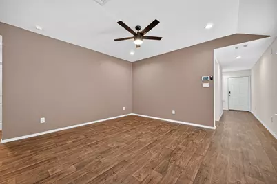 16600 Lonely Pines Drive, Conroe, TX 77302 - Photo 9