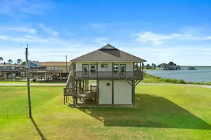 210 Fathom Dr, Freeport, TX 77541 - Photo 33