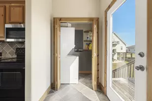 210 Fathom Dr, Freeport, TX 77541 - Photo 21