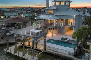 1311 Oahu Dr, Tiki Island, TX 77554 - Photo 1