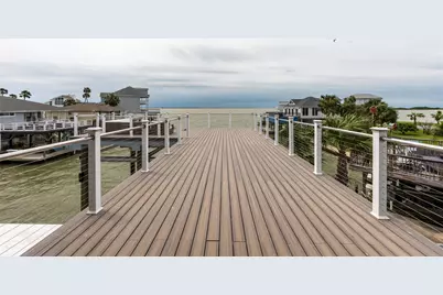 1311 Oahu Drive, Tiki Island, TX 77554 - Photo 37