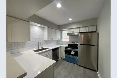 9711 Linkmeadow Lane #10, Houston, TX 77025 - Photo 1