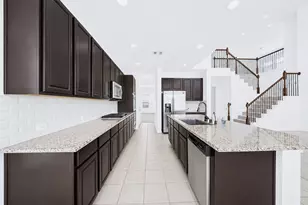 22406 Newcastle Waters Ct, Richmond, TX 77469 - Photo 9