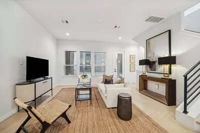 811 Thornton Road #B, Houston, TX 77018 - Photo 5
