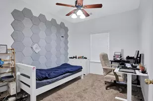 2131 Lakewind Ln, League City, TX 77573 - Photo 13