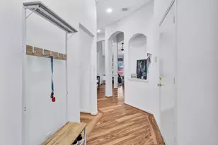 2131 Lakewind Ln, League City, TX 77573 - Photo 9