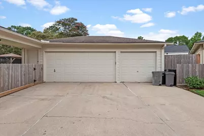 3727 Brookvale Court, Kingwood, TX 77345 - Photo 3