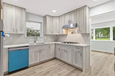 15215 Parkville Drive, Houston, TX 77068 - Photo 3