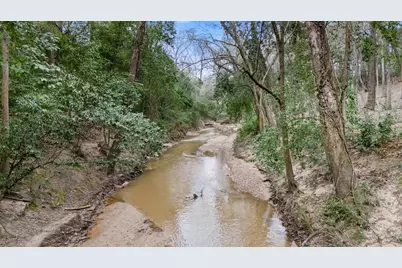 827 Magnolia Street, Livingston, TX 77351 - Photo 3