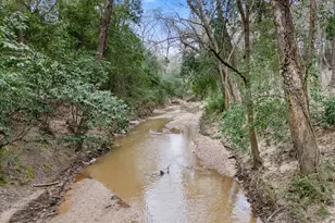 827 Magnolia St, Livingston, TX 77351 - Photo 3