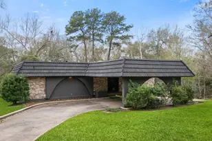 827 Magnolia St, Livingston, TX 77351 - Photo 7