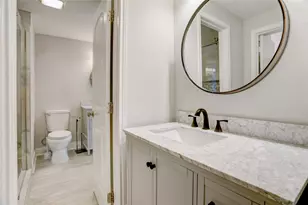 351 Lakeside Ln, Houston, TX 77058 - Photo 11