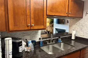 732 Memorial Mews St, Houston, TX 77079 - Photo 13