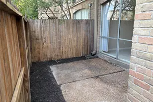 4645 Wild Indigo St, Houston, TX 77027 - Photo 7