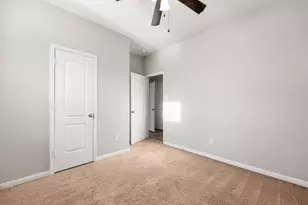 12050 Quartersawn Ln, Pinehurst, TX 77362 - Photo 17