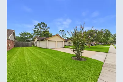 1909 Tracy Lynn Lane, Alvin, TX 77511 - Photo 3