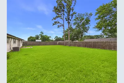 1909 Tracy Lynn Lane, Alvin, TX 77511 - Photo 43