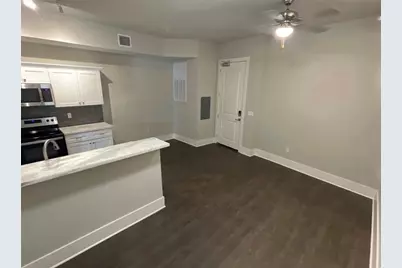 2727 Houston Avenue Avenue #208, Houston, TX 77009 - Photo 3